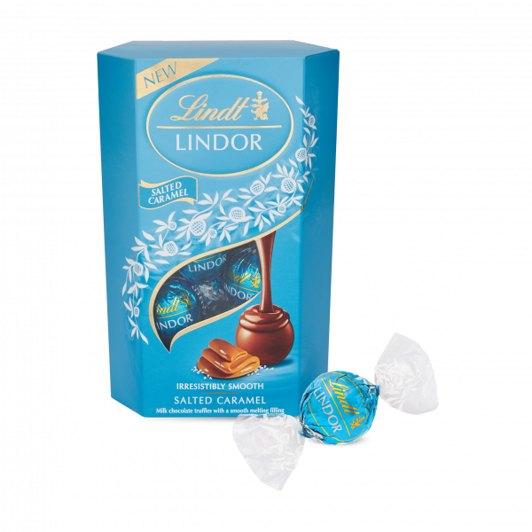 Praliny lindor z czekolady mlecznej nadz słony karmel